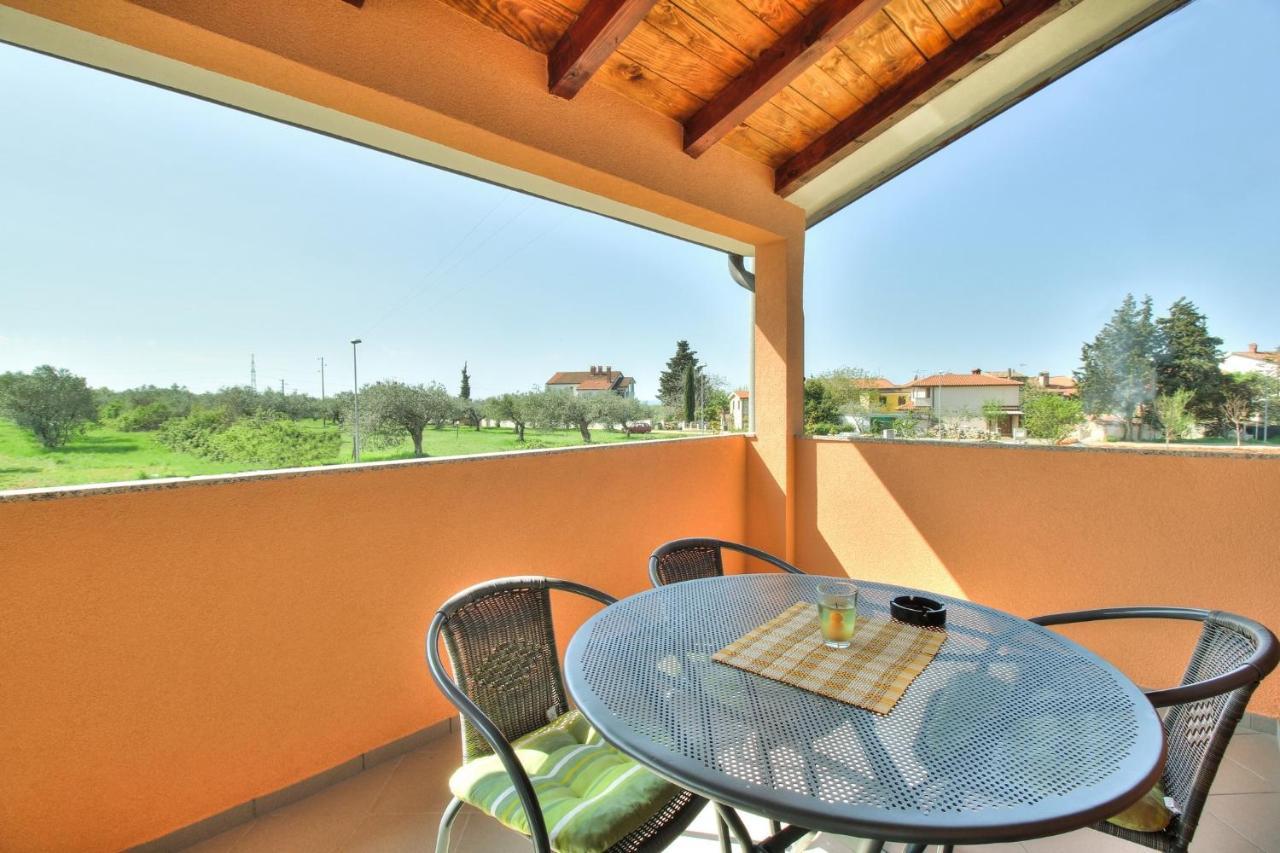 Apartments Antunovic Umag Ngoại thất bức ảnh