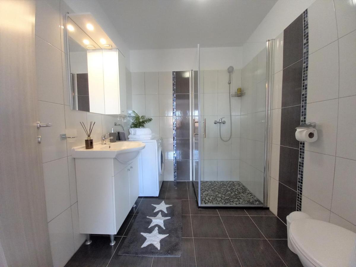 Apartments Antunovic Umag Ngoại thất bức ảnh