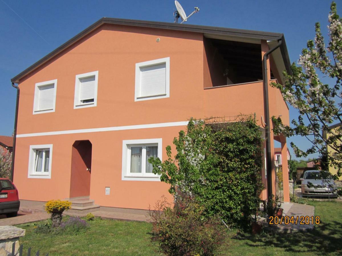 Apartments Antunovic Umag Ngoại thất bức ảnh